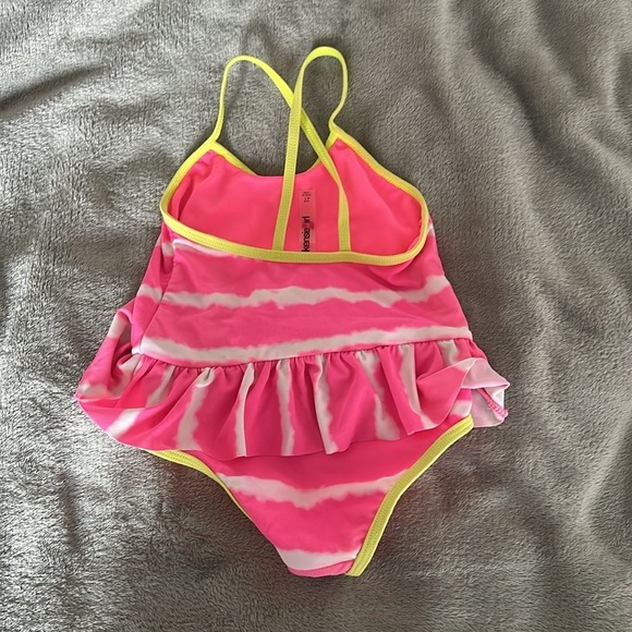 Tie dyed Pink Kenzie Girl Bathing Suit 2T - Picture 2 of 3